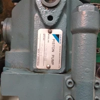 pompa piston DAIKIN v38-2rx-95 hydraulic