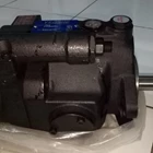 YEOSHE Piston Pump V15-A4-R10X 2